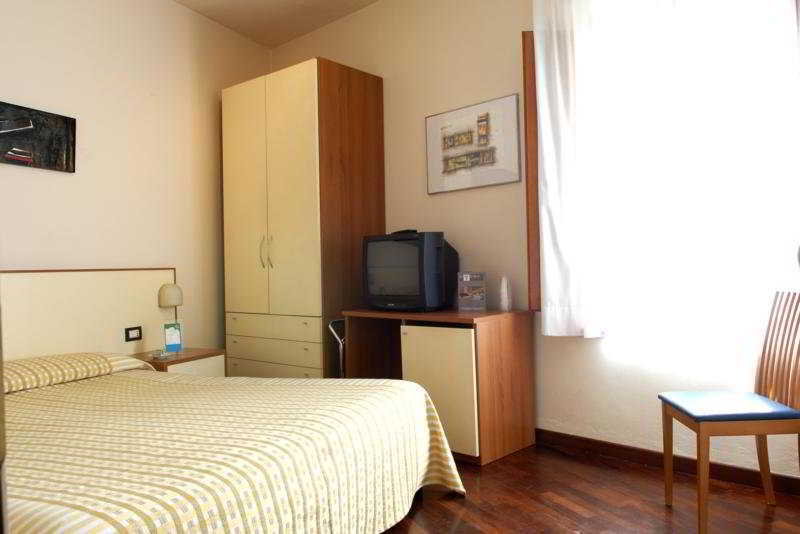 Hotel Il Giardino Пиза Экстерьер фото
